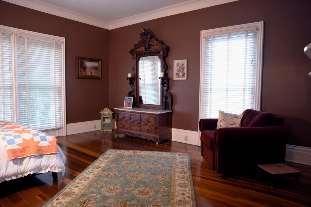 Wildflower Ranch Inn Springfield Экстерьер фото