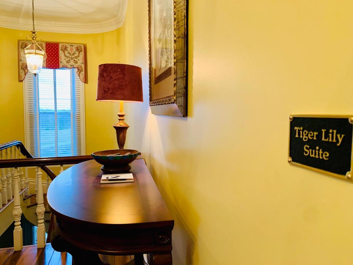 Wildflower Ranch Inn Springfield Экстерьер фото